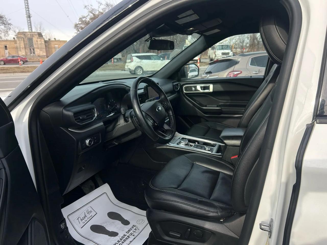 Ford Explorer XLT AWD 2020