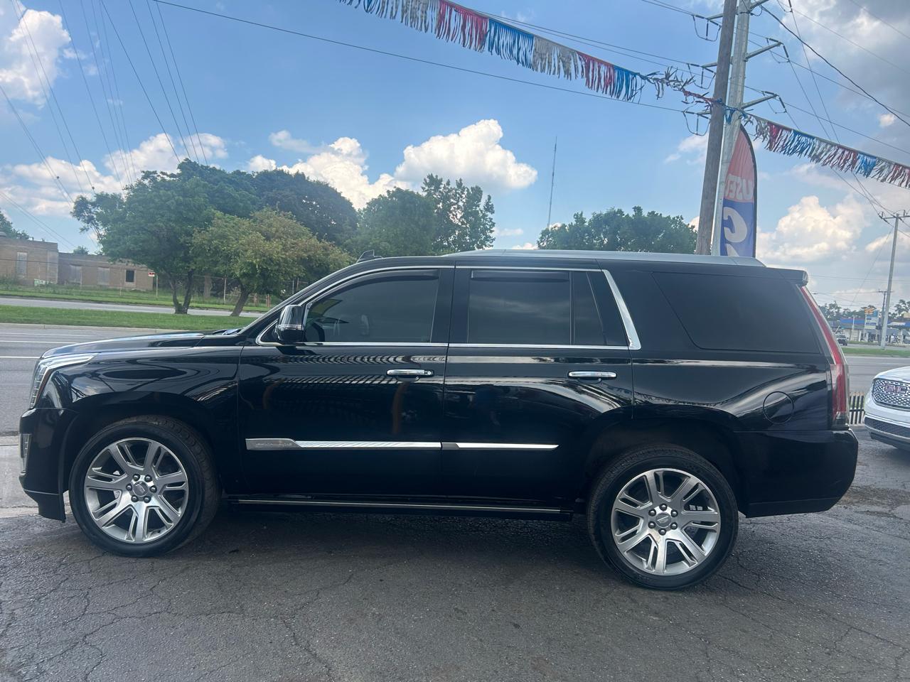 Cadillac Escalade Platinum 4WD 2015
