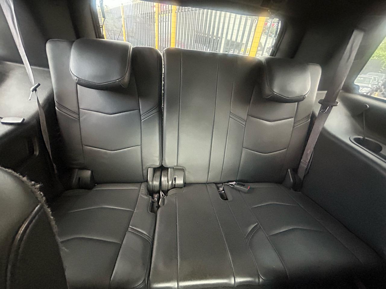 Cadillac Escalade Platinum 4WD 2015