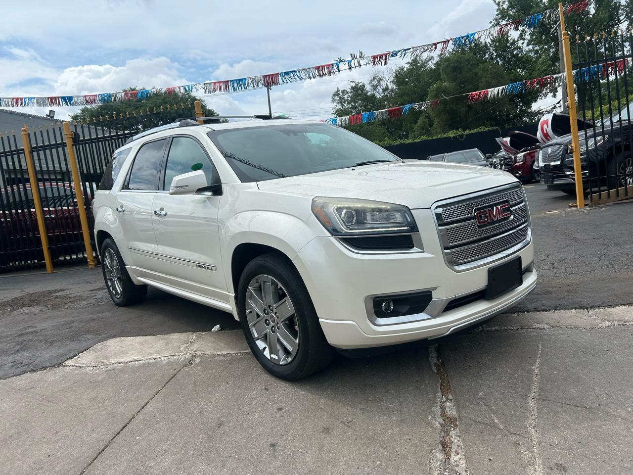 GMC Acadia Denali AWD 2015
