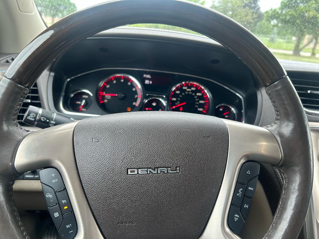 GMC Acadia Denali AWD 2015