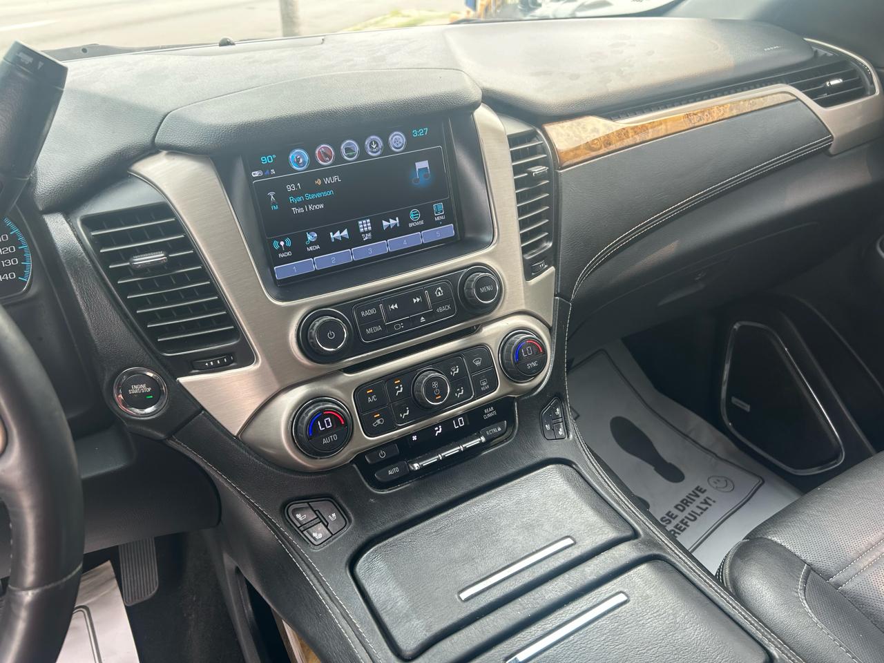 GMC Yukon XL Denali 4WD 2017