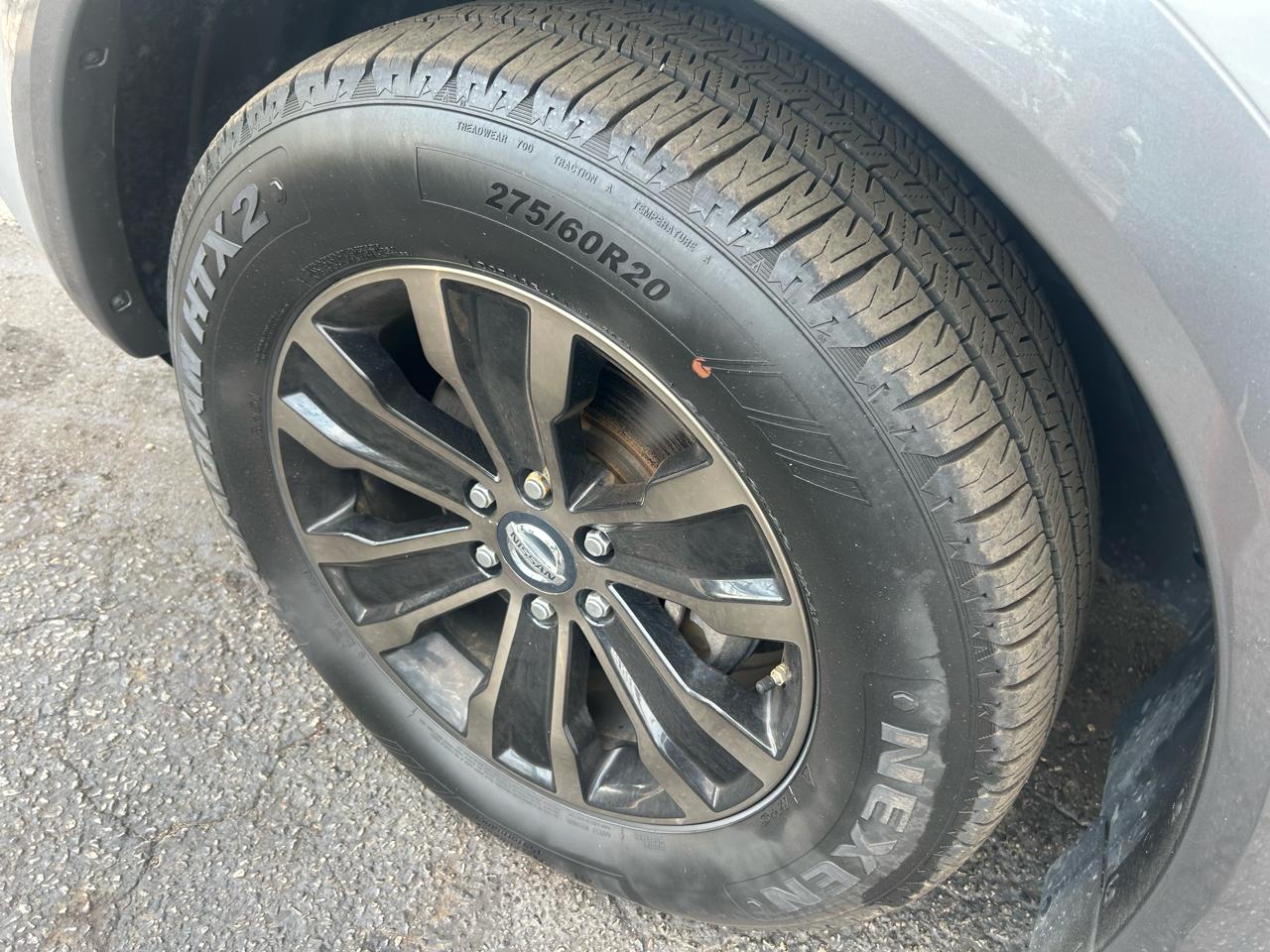 Nissan Armada Platinum 2WD 2017