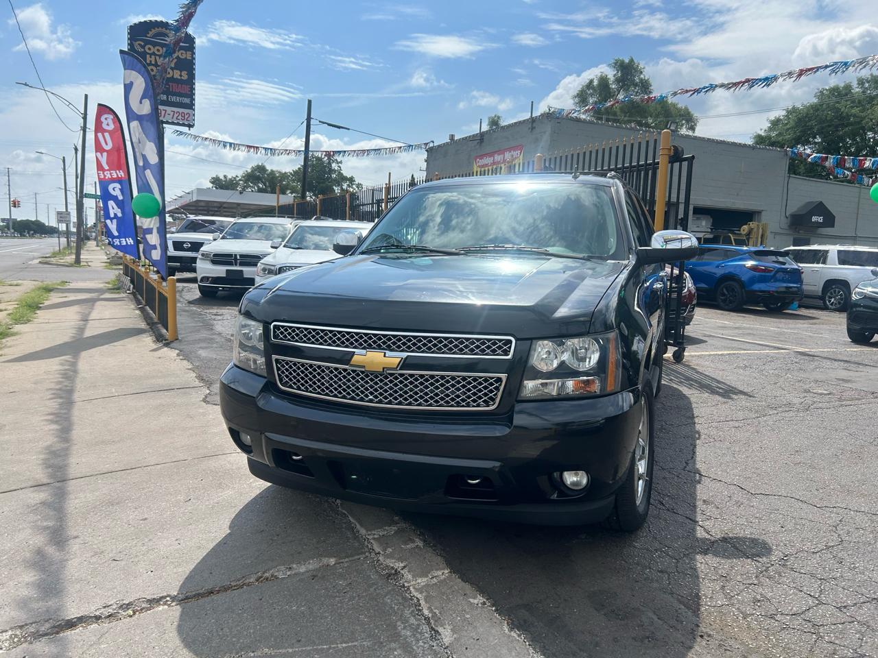 Chevrolet Tahoe LTZ 4WD 2013