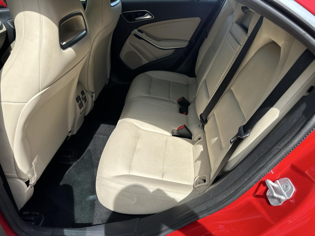 Mercedes-Benz CLA 4dr Sdn CLA 250 FWD 2017