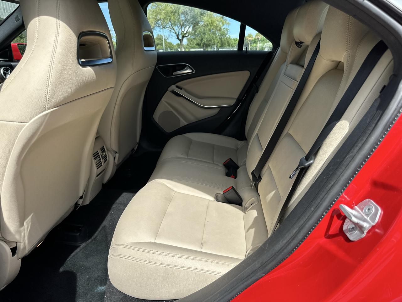 Mercedes-Benz CLA 4dr Sdn CLA 250 FWD 2017
