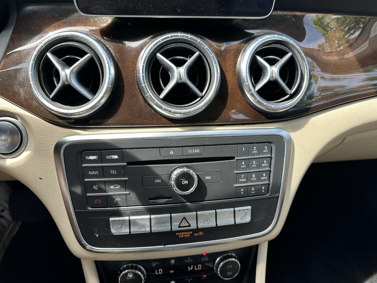 Mercedes-Benz CLA 4dr Sdn CLA 250 FWD 2017
