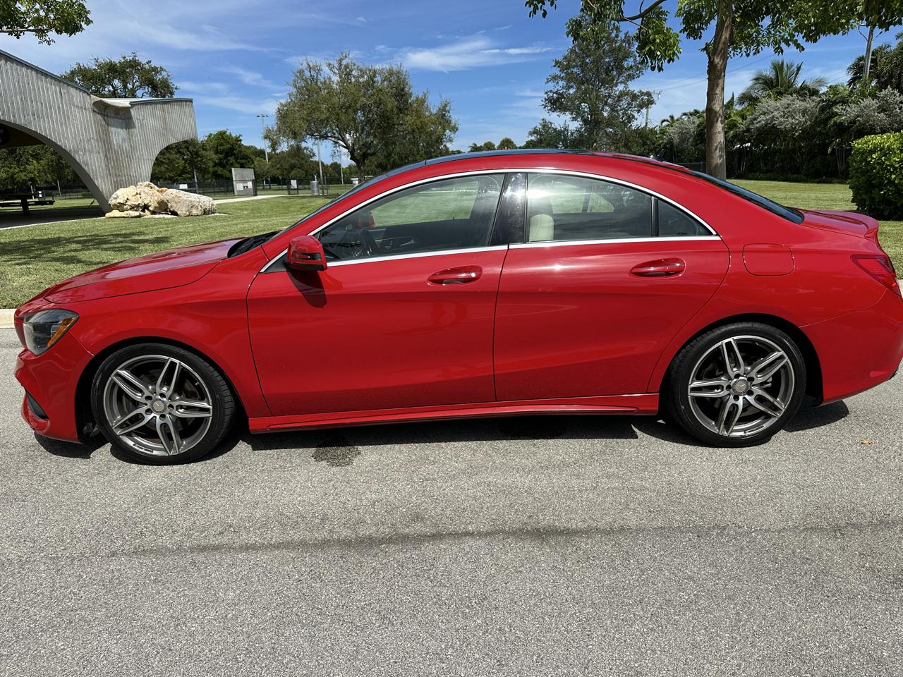Mercedes-Benz CLA 4dr Sdn CLA 250 FWD 2017