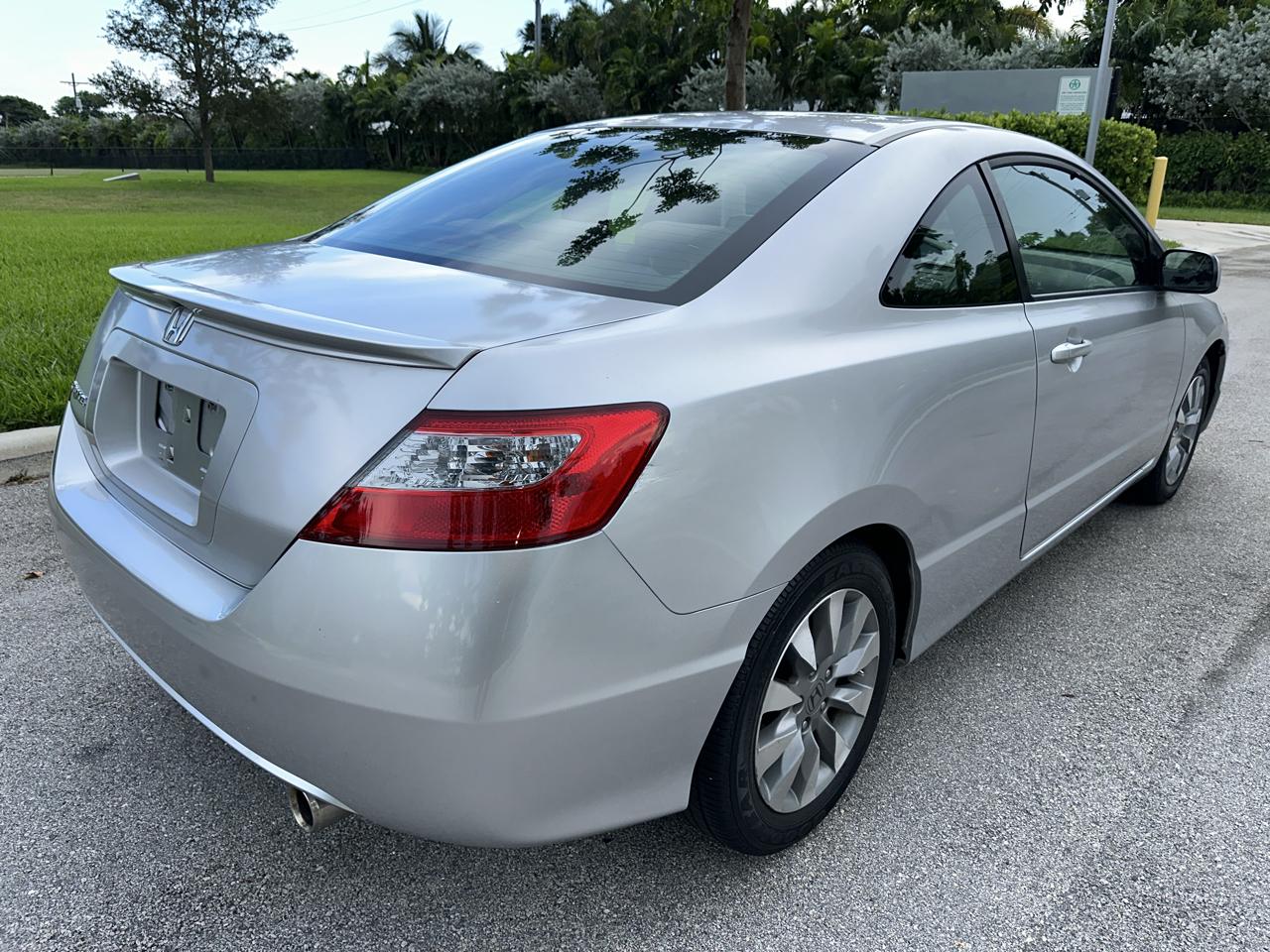 Honda Civic Cpe 2dr Auto EX 2010