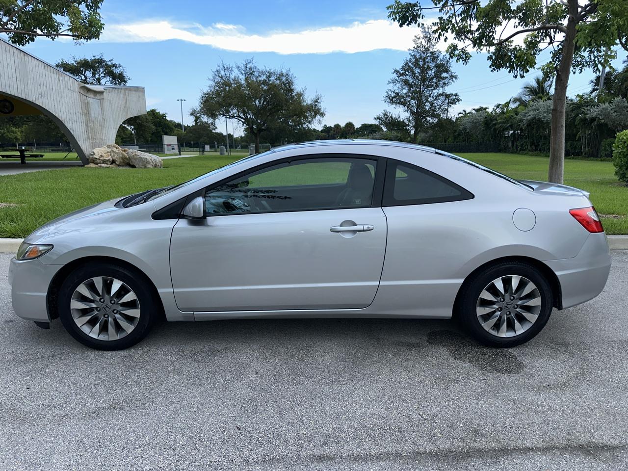 Honda Civic Cpe 2dr Auto EX 2010