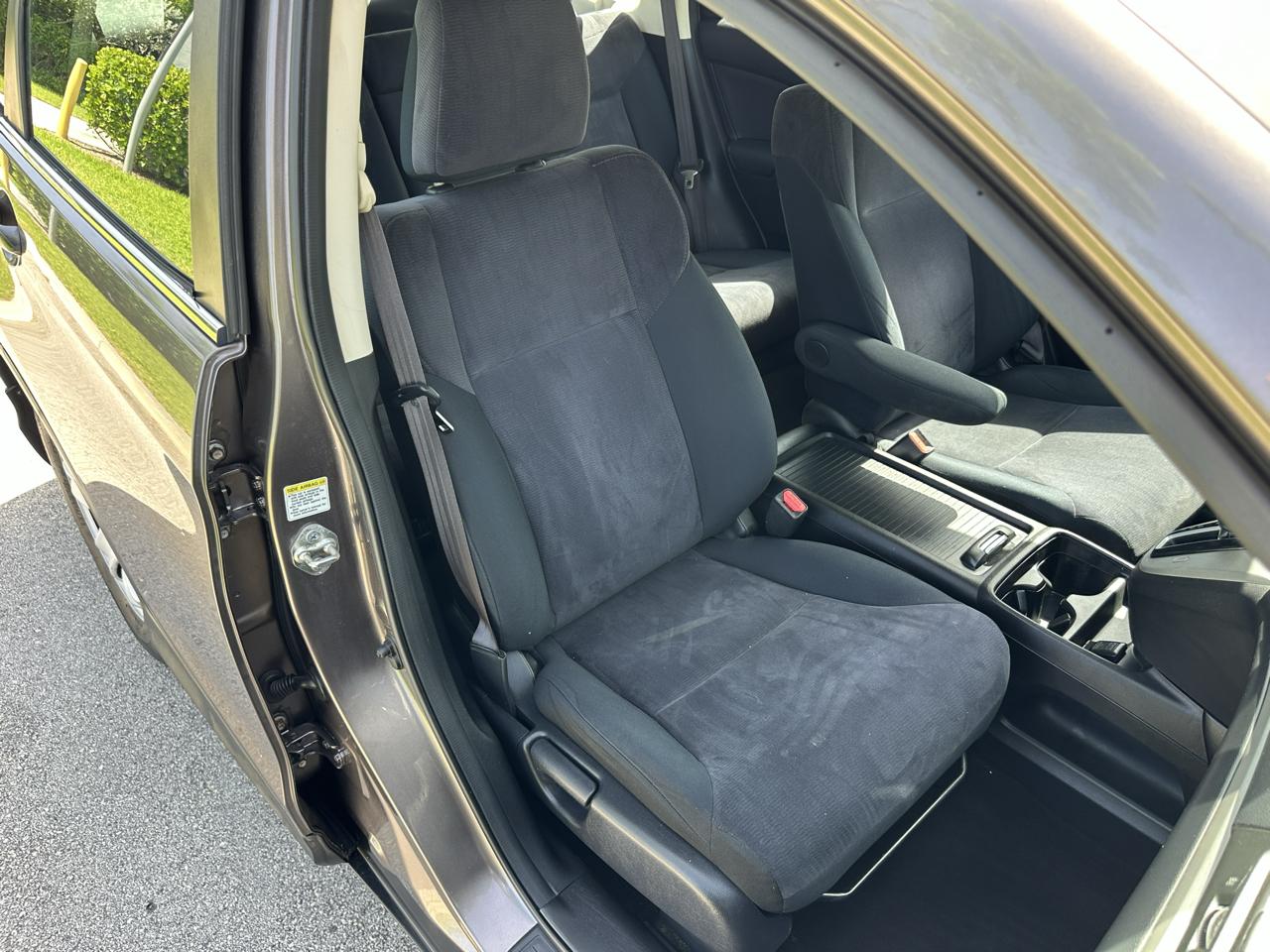 Honda CR-V 2WD 5dr LX 2013
