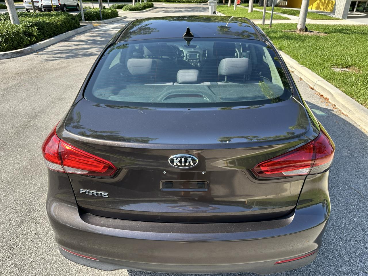 Kia Forte LX Auto 2017