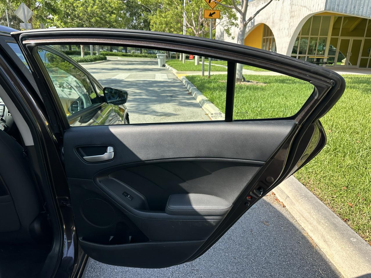 Kia Forte LX Auto 2017