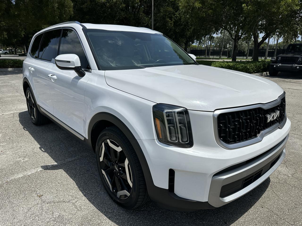 2024 Kia Telluride EX FWD