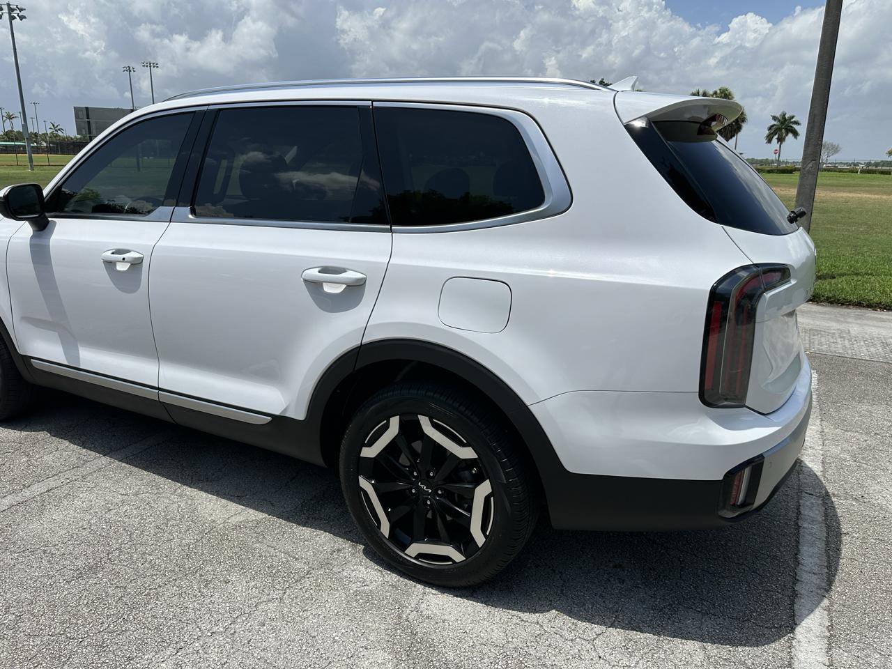 Kia Telluride EX FWD 2024