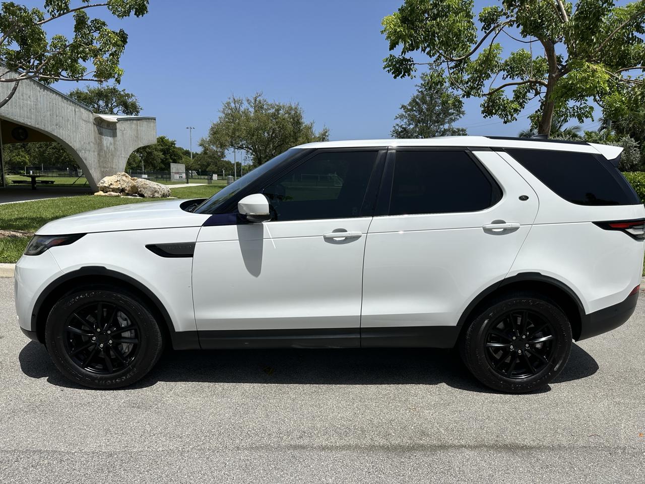 Land Rover Discovery SE V6 Supercharged 2019