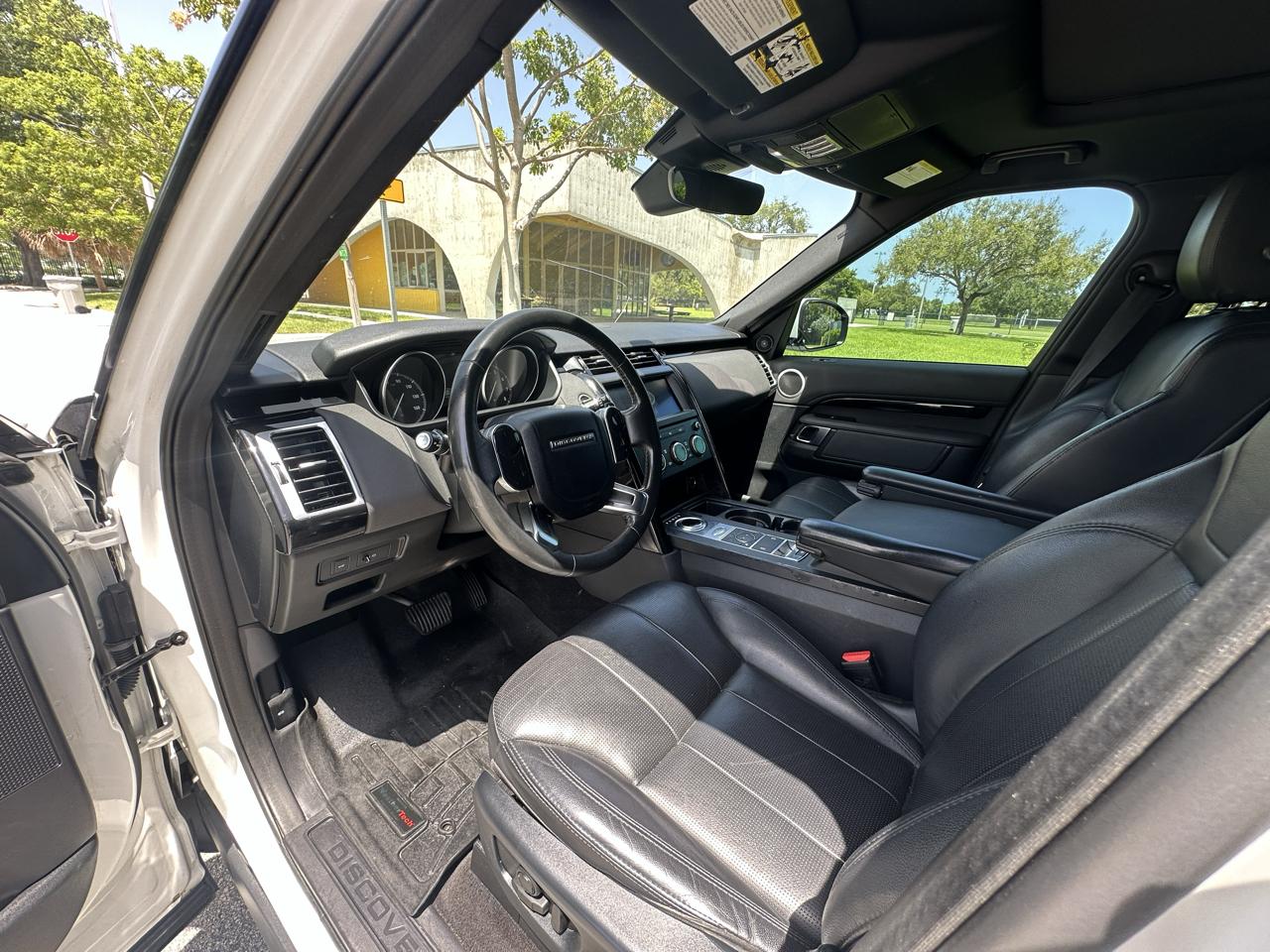 Land Rover Discovery SE V6 Supercharged 2019