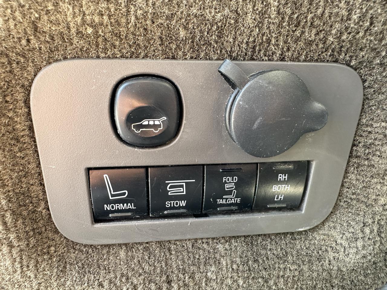 Lincoln MKT 3.5L AWD Standard 2019