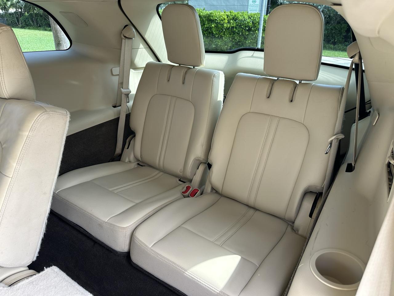 Lincoln MKT 3.5L AWD Standard 2019