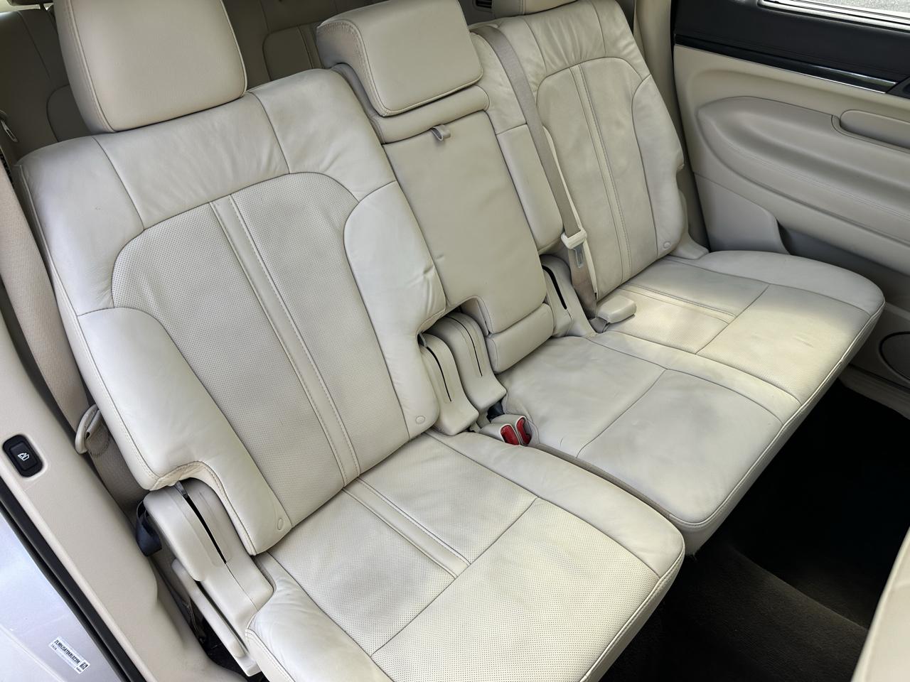 Lincoln MKT 3.5L AWD Standard 2019