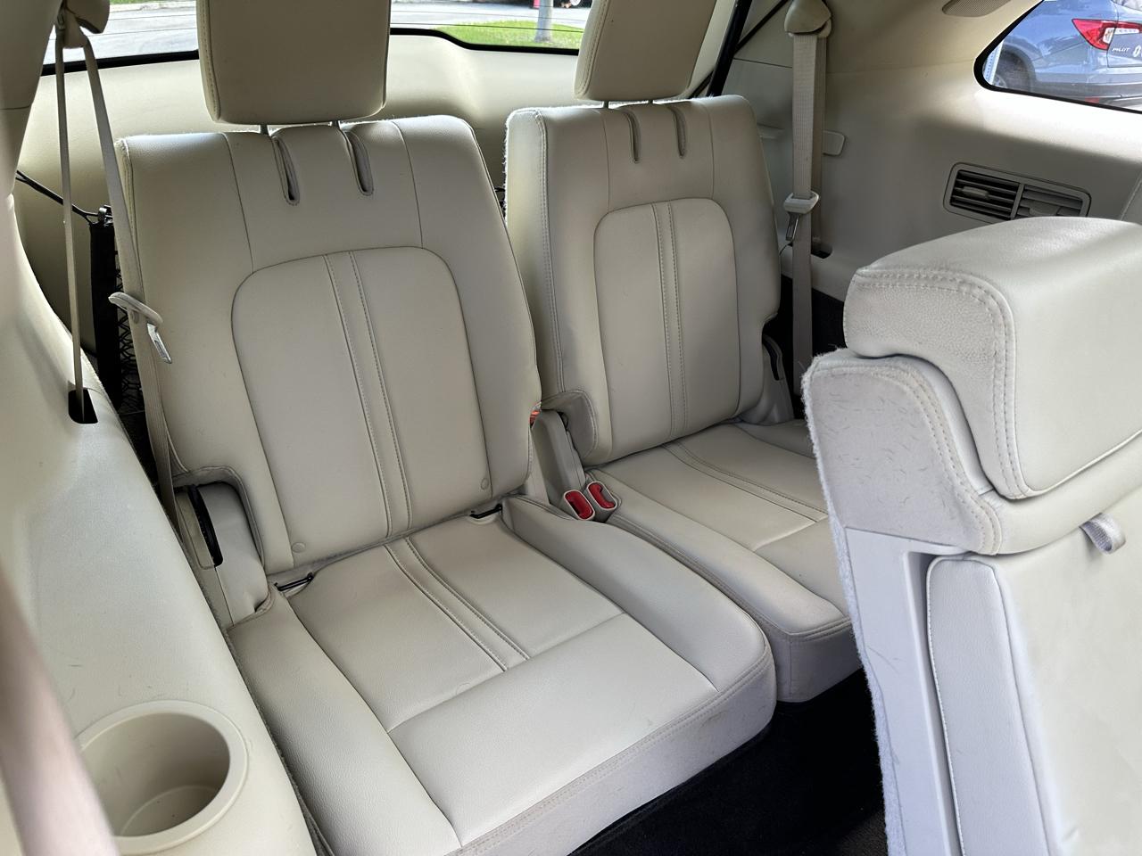 Lincoln MKT 3.5L AWD Standard 2019
