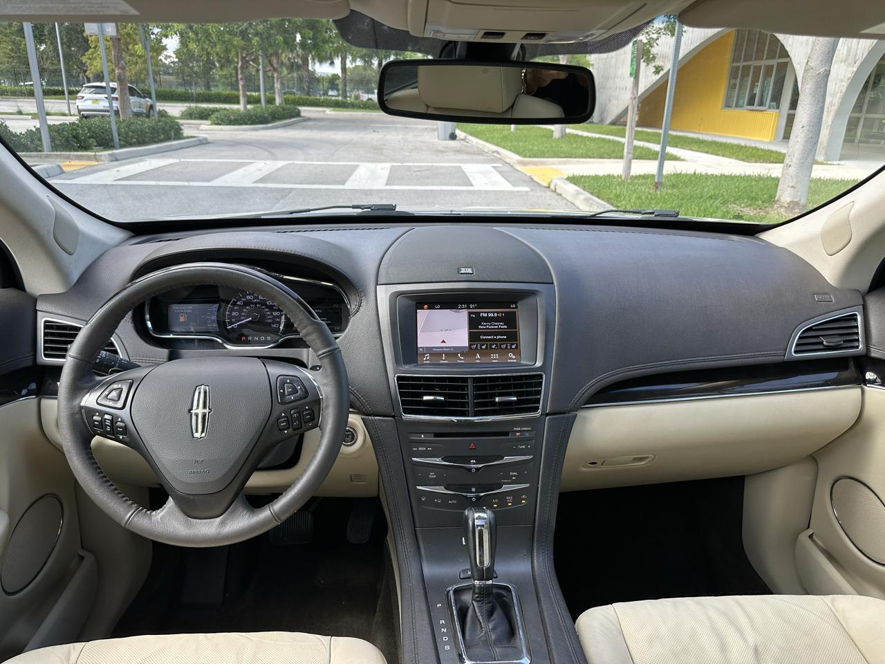 Lincoln MKT 3.5L AWD Standard 2019
