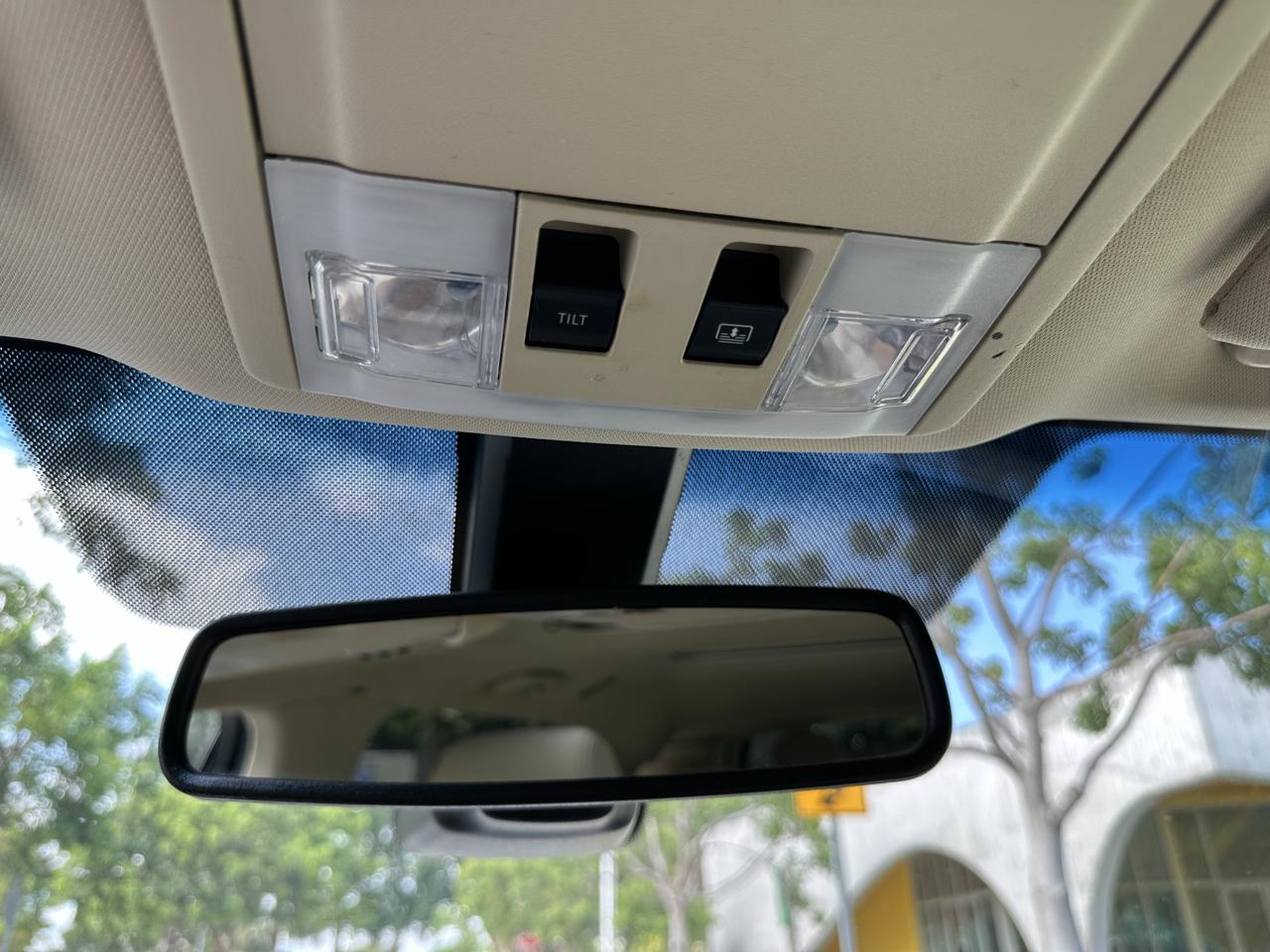 Lincoln MKT 3.5L AWD Standard 2019