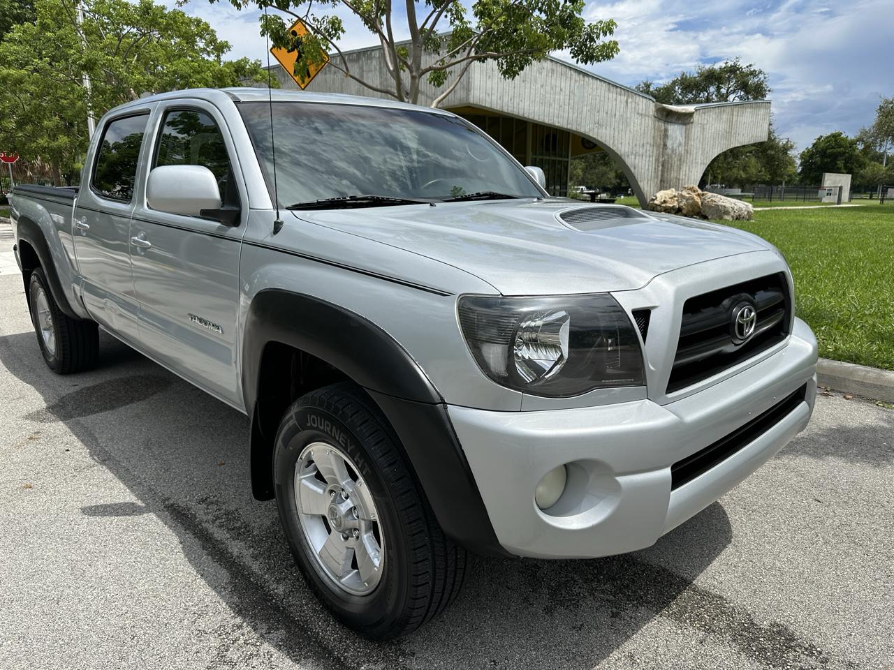 Toyota Tacoma Double 141" PreRunner Auto (Natl) 2006