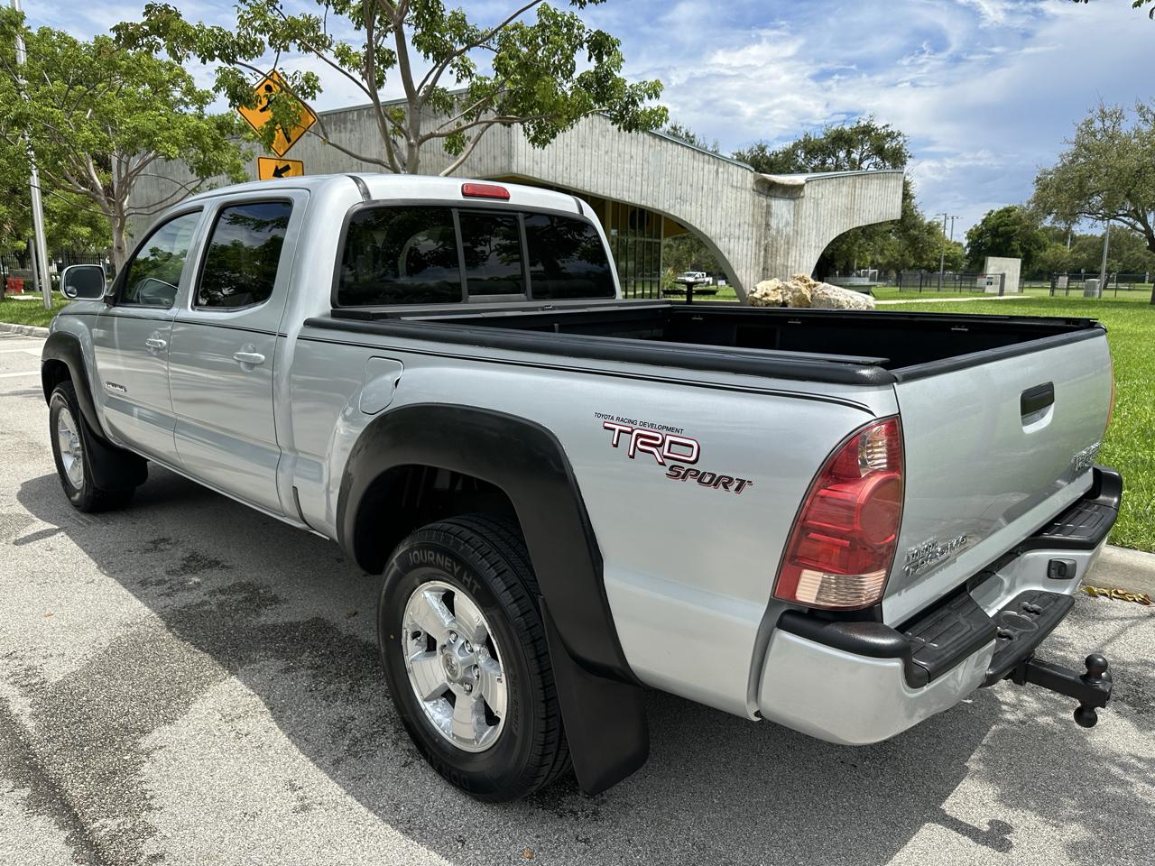 Toyota Tacoma Double 141" PreRunner Auto (Natl) 2006