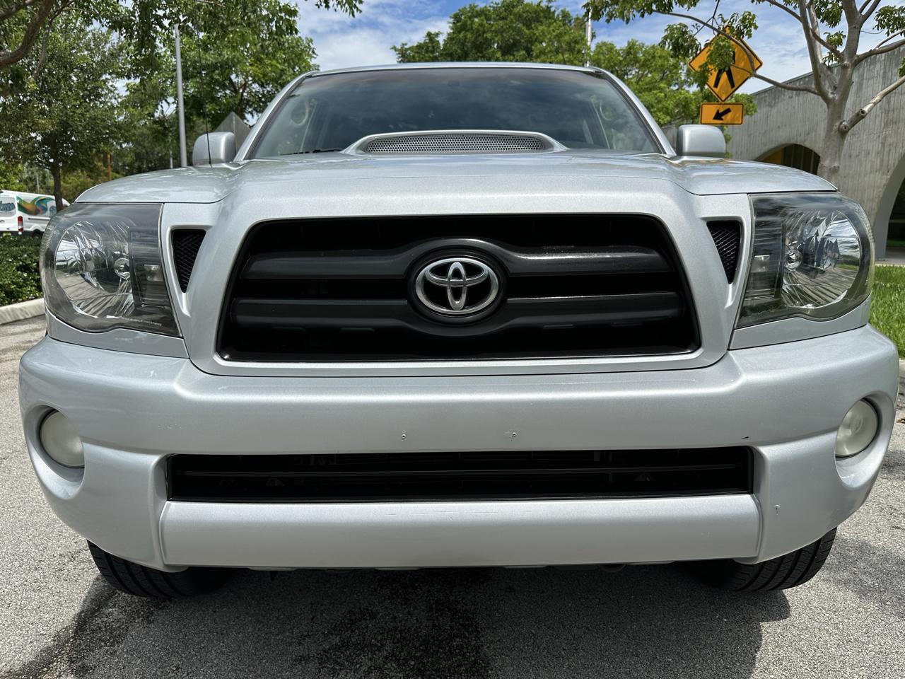 Toyota Tacoma Double 141" PreRunner Auto (Natl) 2006