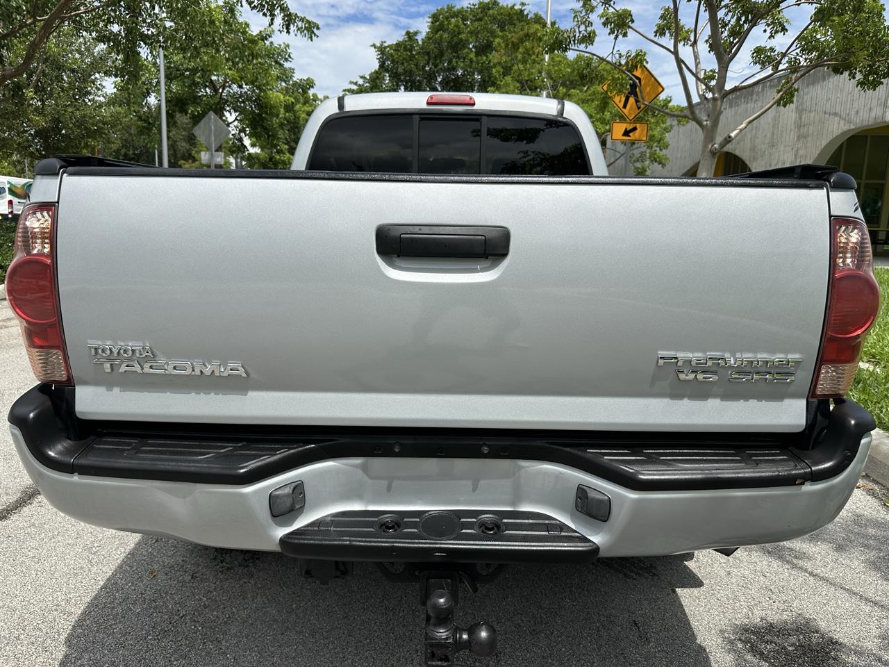 Toyota Tacoma Double 141" PreRunner Auto (Natl) 2006