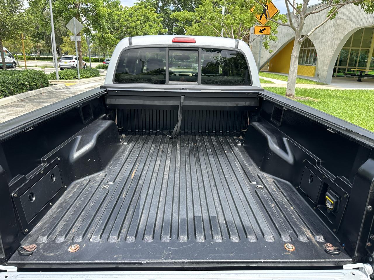 Toyota Tacoma Double 141" PreRunner Auto (Natl) 2006