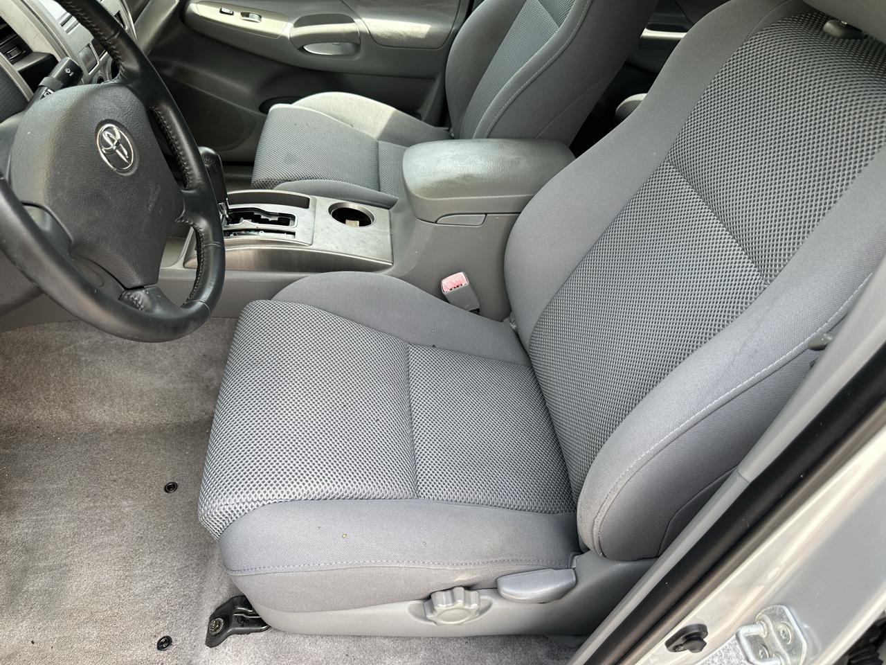 Toyota Tacoma Double 141" PreRunner Auto (Natl) 2006