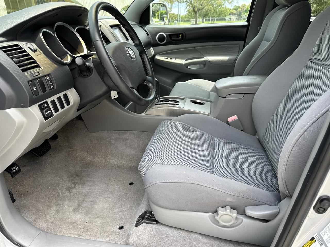 Toyota Tacoma Double 141" PreRunner Auto (Natl) 2006
