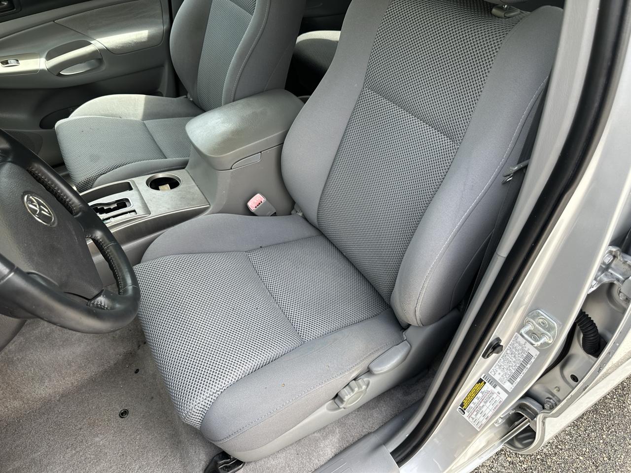 Toyota Tacoma Double 141" PreRunner Auto (Natl) 2006