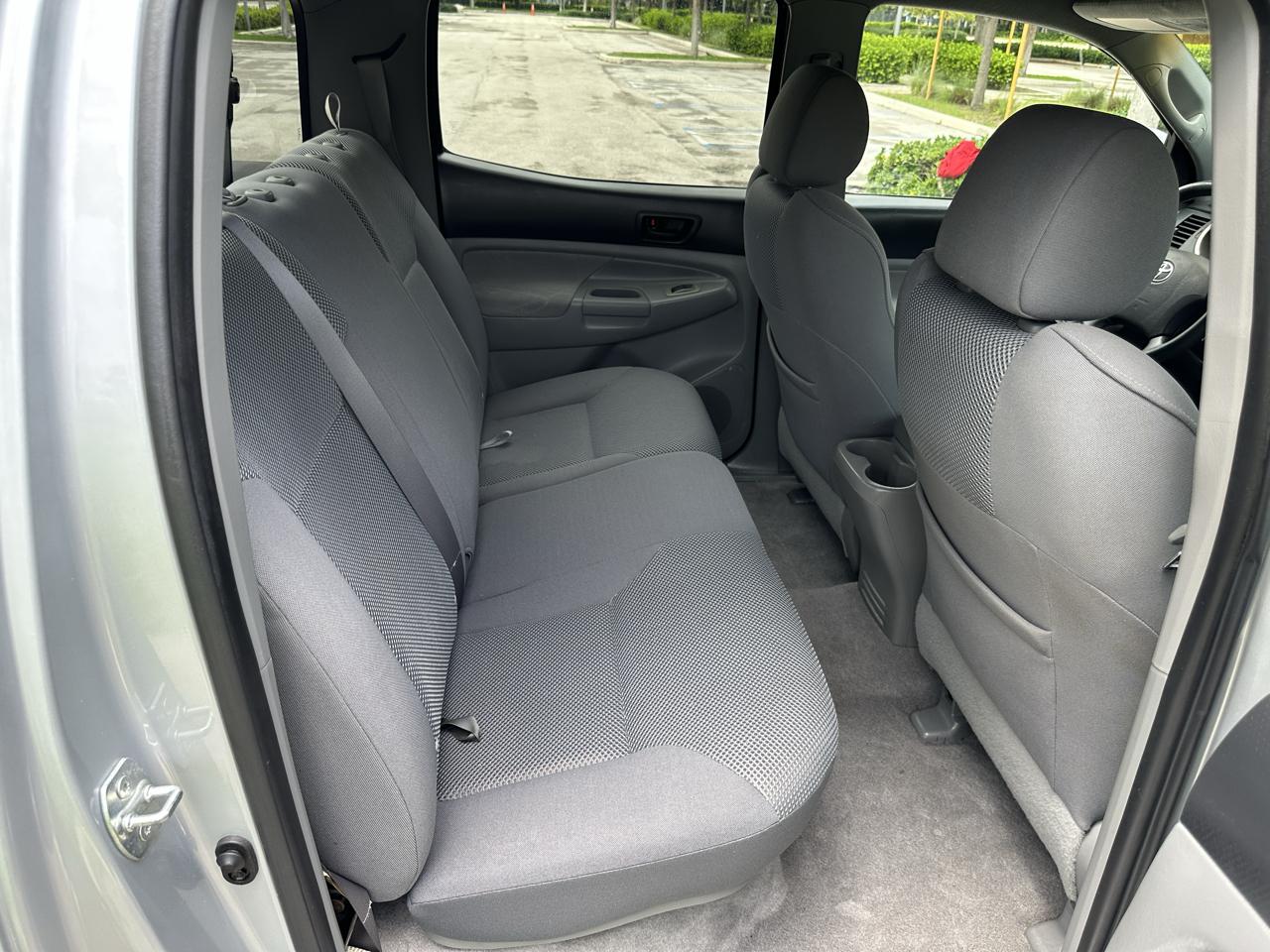 Toyota Tacoma Double 141" PreRunner Auto (Natl) 2006