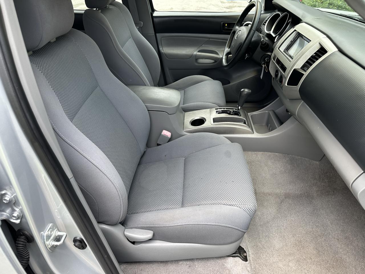 Toyota Tacoma Double 141" PreRunner Auto (Natl) 2006