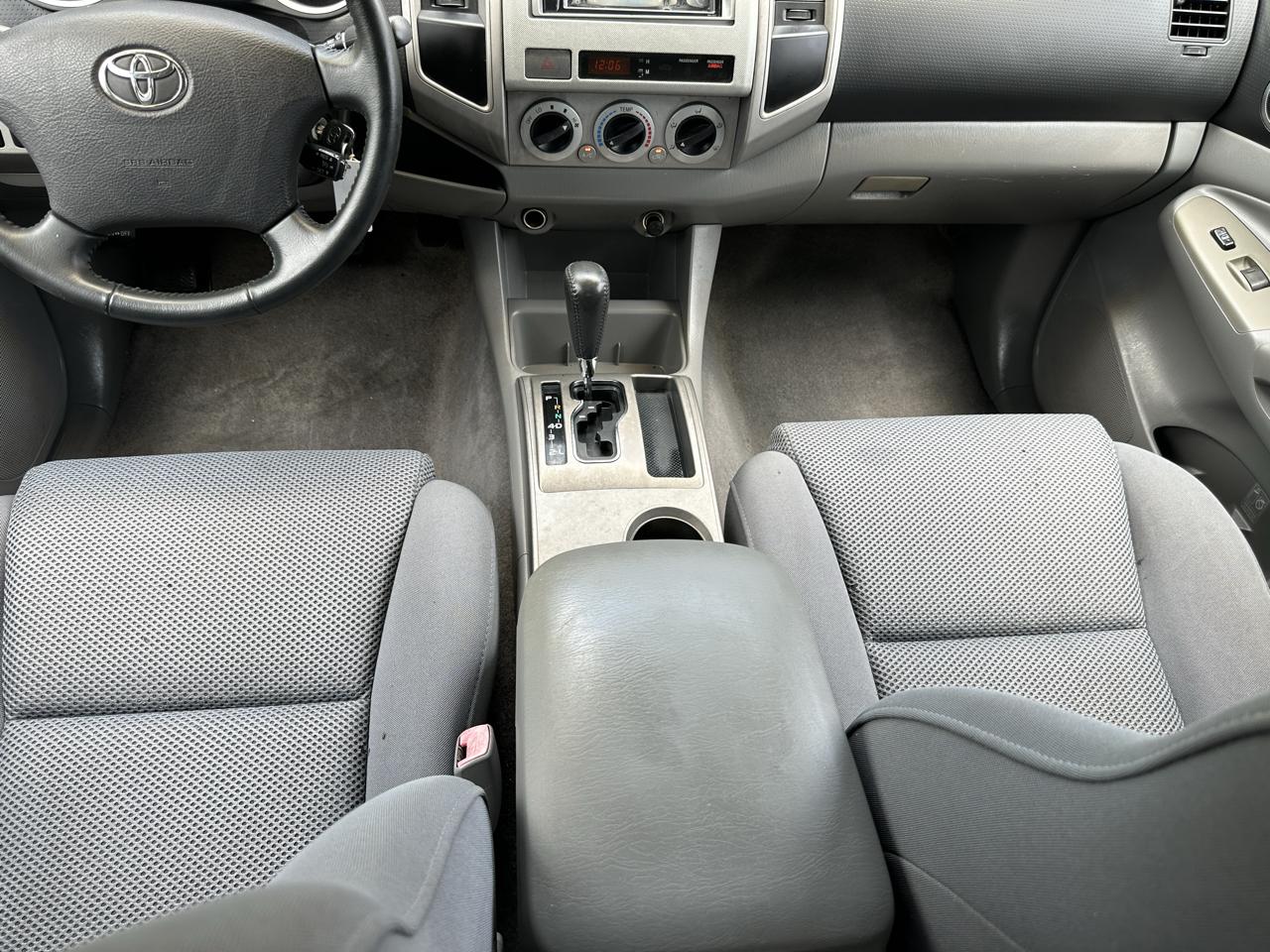 Toyota Tacoma Double 141" PreRunner Auto (Natl) 2006