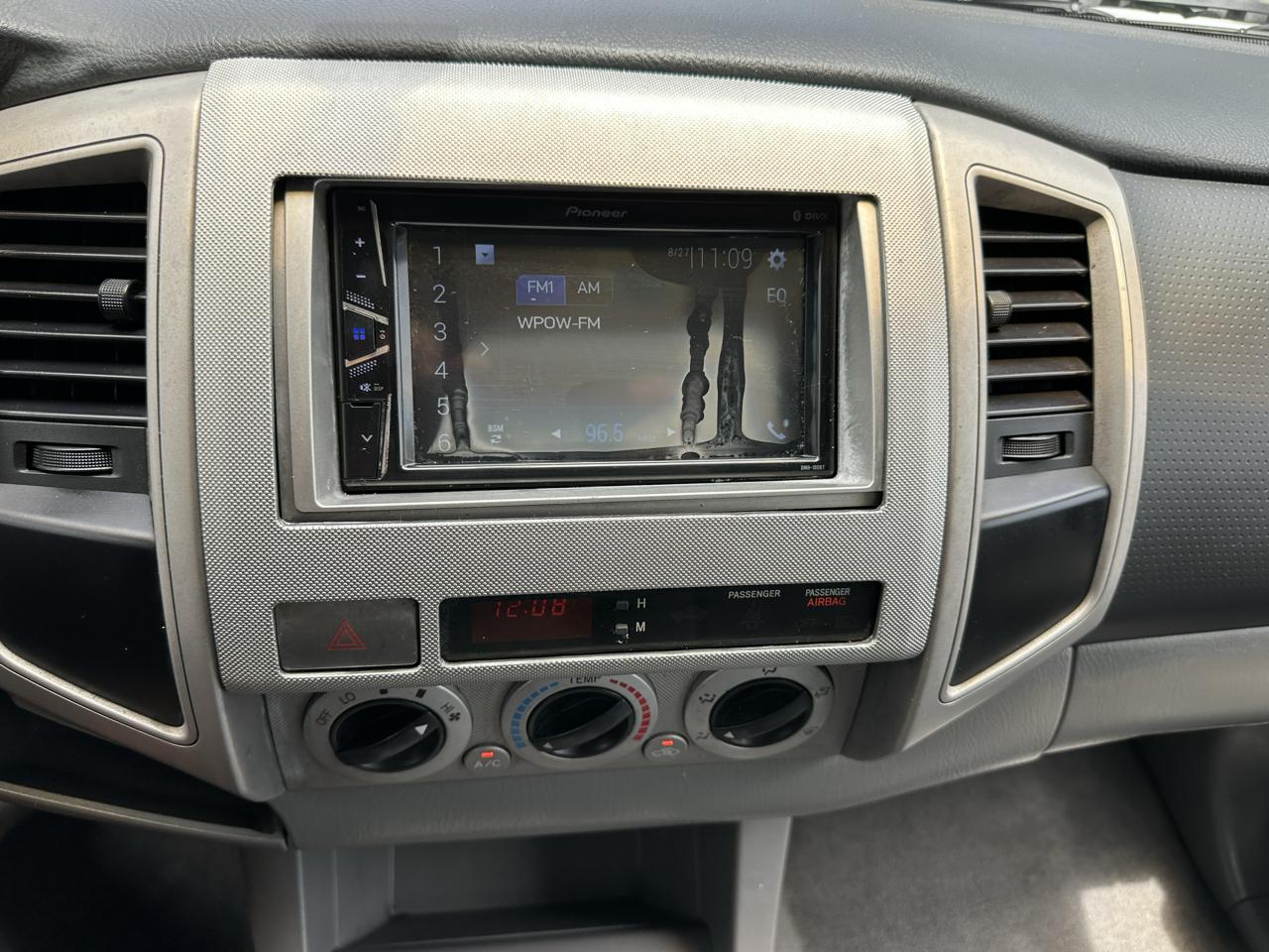 Toyota Tacoma Double 141" PreRunner Auto (Natl) 2006
