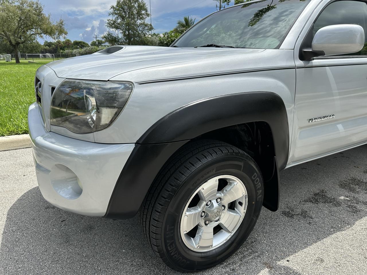 Toyota Tacoma Double 141" PreRunner Auto (Natl) 2006