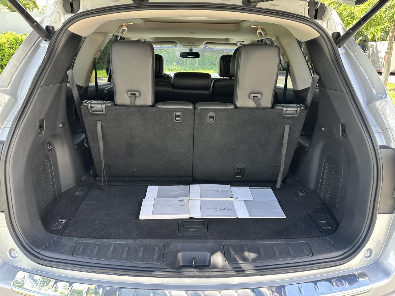 Nissan Pathfinder 2WD 4dr Platinum Hybrid 2014