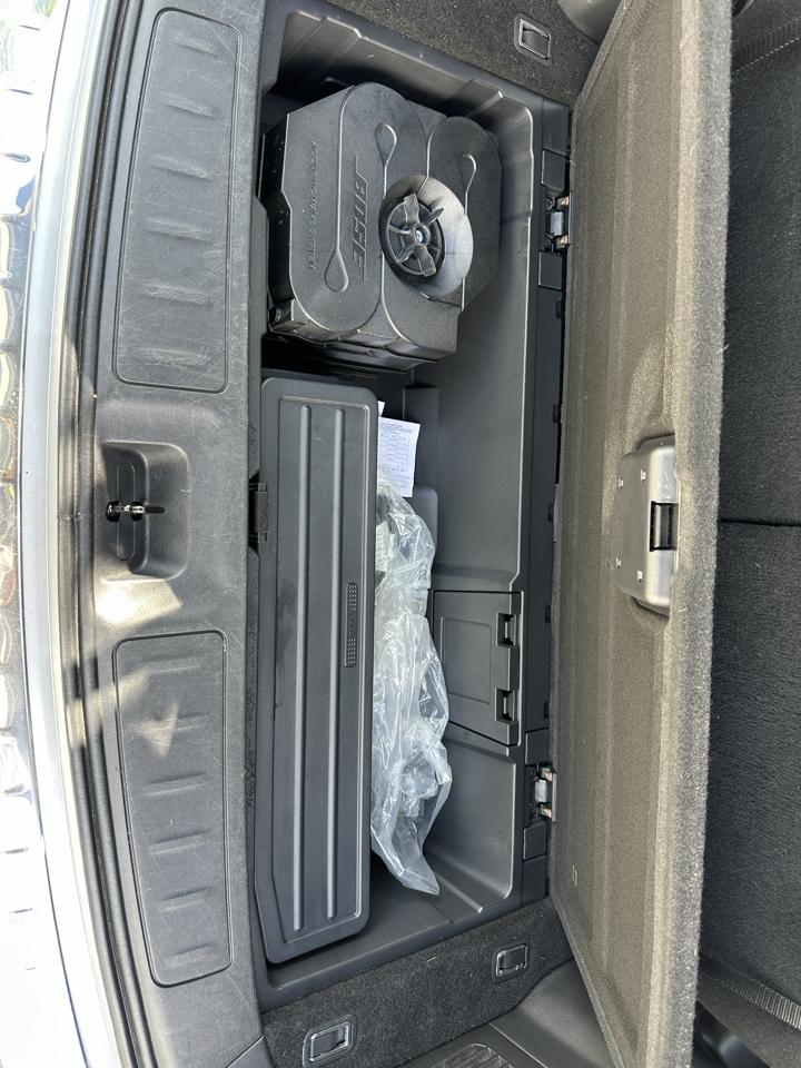 Nissan Pathfinder 2WD 4dr Platinum Hybrid 2014