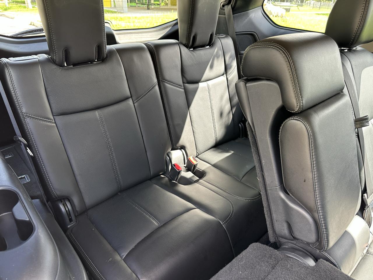 Nissan Pathfinder 2WD 4dr Platinum Hybrid 2014