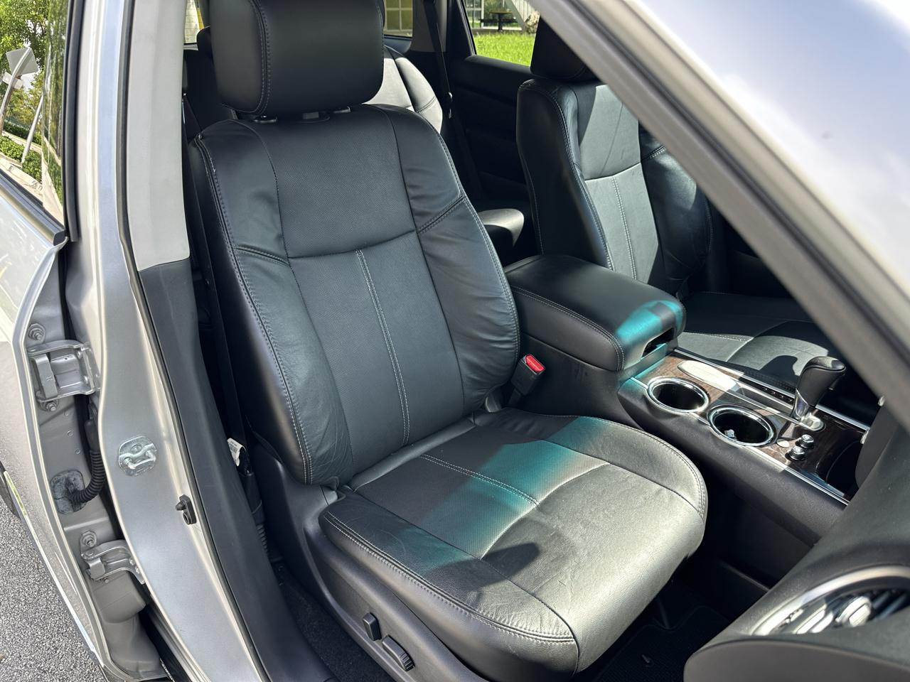 Nissan Pathfinder 2WD 4dr Platinum Hybrid 2014