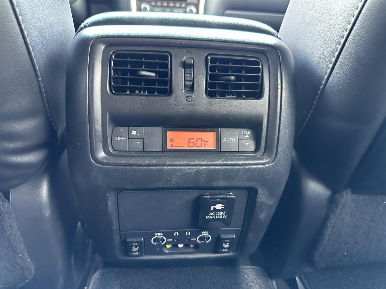 Nissan Pathfinder 2WD 4dr Platinum Hybrid 2014