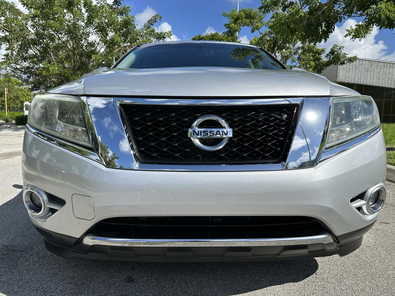 Nissan Pathfinder 2WD 4dr Platinum Hybrid 2014