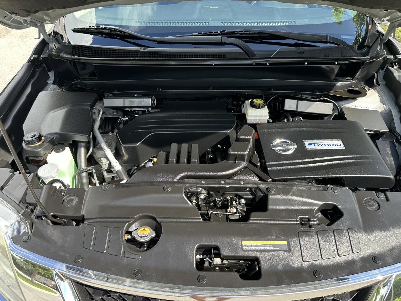 Nissan Pathfinder 2WD 4dr Platinum Hybrid 2014
