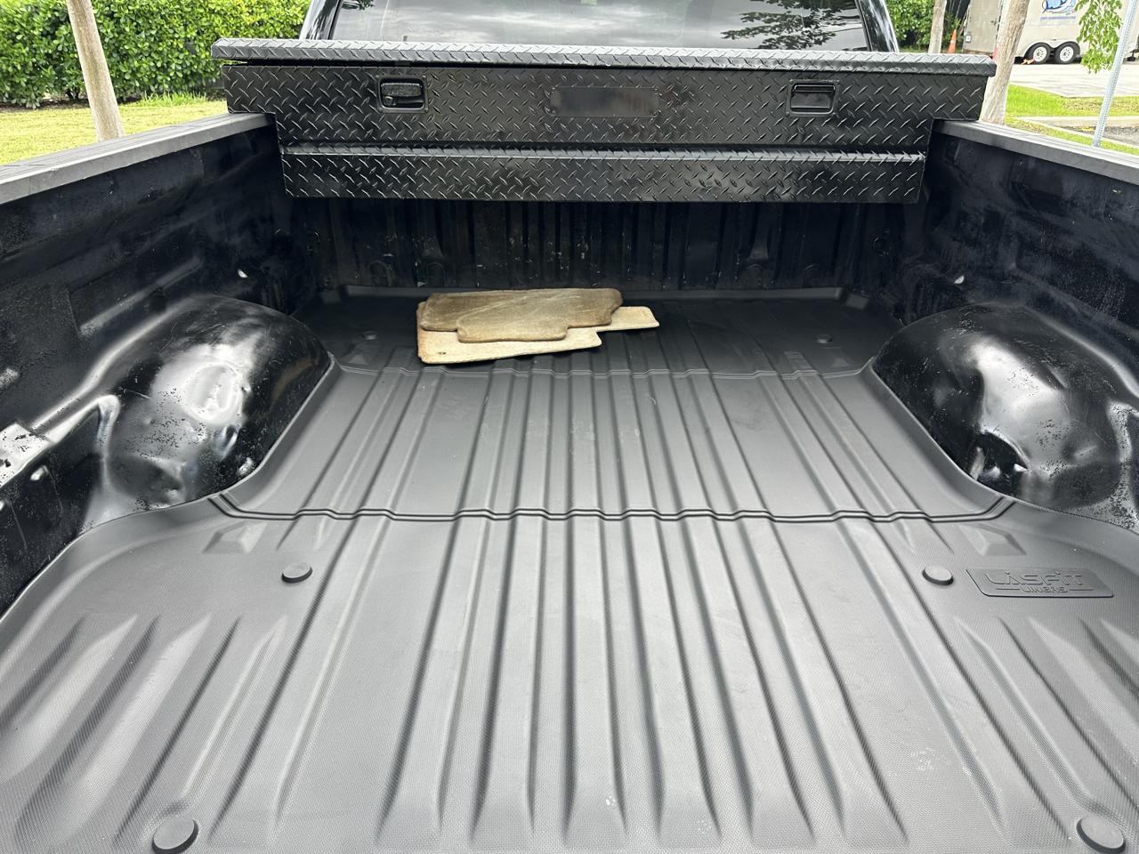Toyota Tundra 2WD Truck Dbl 4.0L V6 5-Spd AT SR5 (Natl) 2008