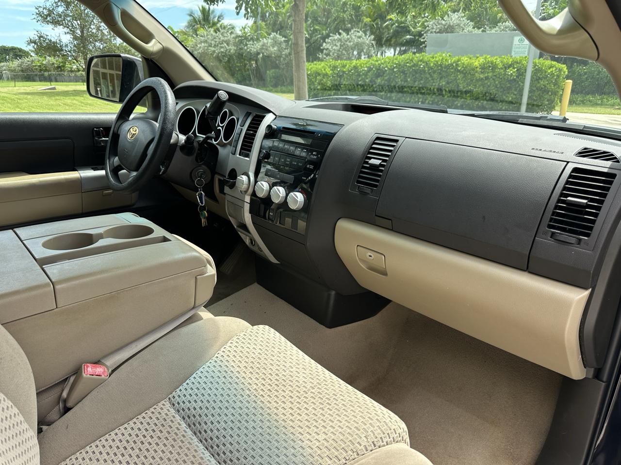 Toyota Tundra 2WD Truck Dbl 4.0L V6 5-Spd AT SR5 (Natl) 2008