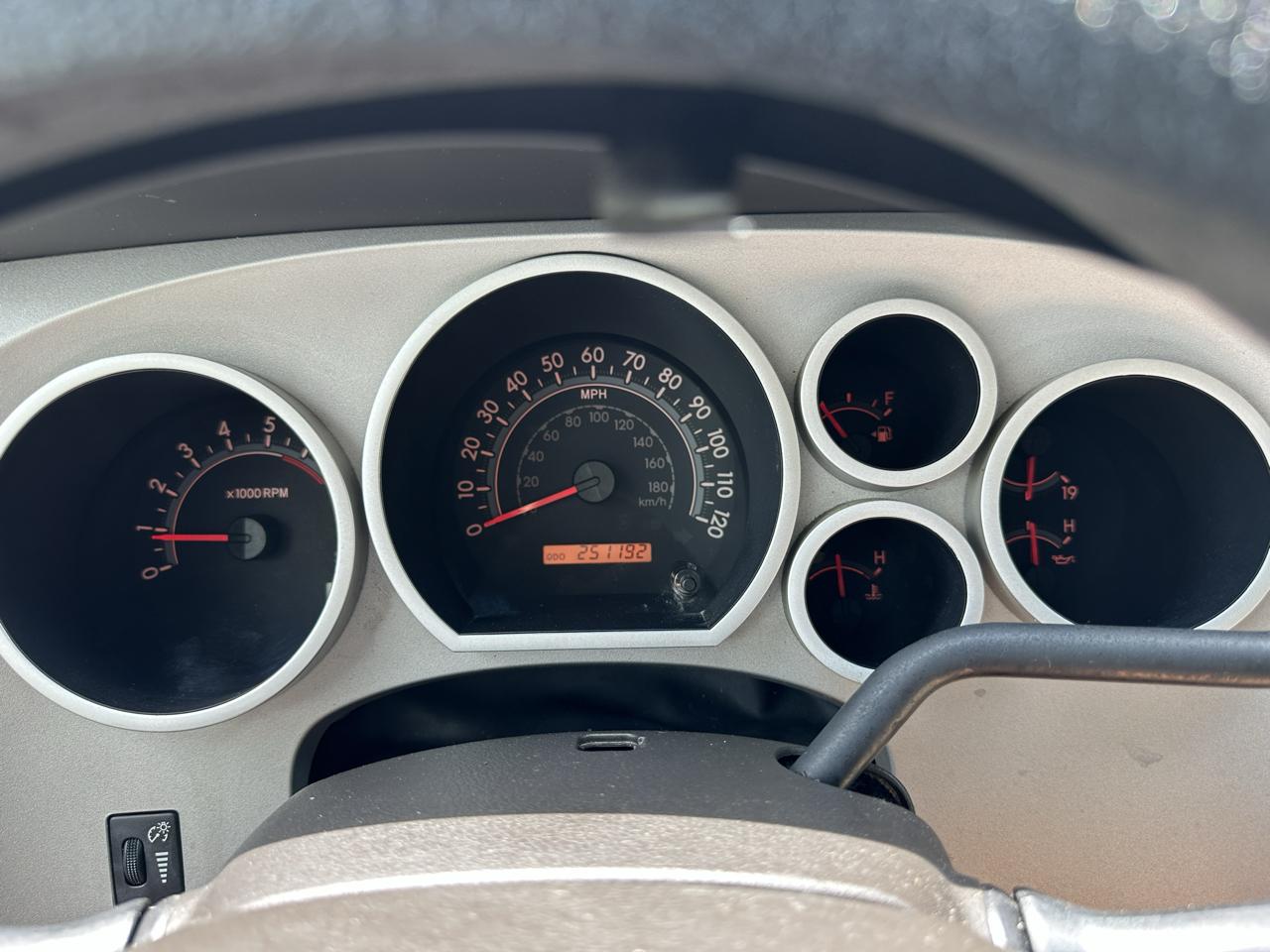 Toyota Tundra 2WD Truck Dbl 4.0L V6 5-Spd AT SR5 (Natl) 2008